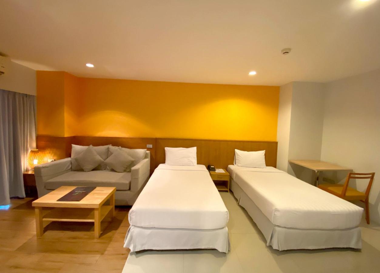 Crystal Jade Hotel Rayong Exterior photo