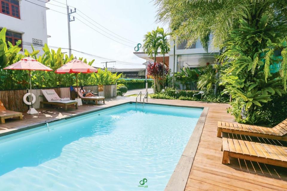 Crystal Jade Hotel Rayong Exterior photo